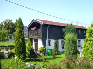 FH mit Garten, Ferienhaus im Grünen in Marienberg, Erzgebirge