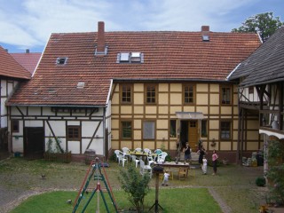 Haupthaus mit Innenhof, Ferienhof Baumann Schiedungen in Schiedungen