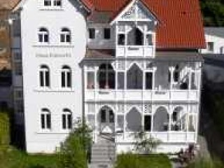 Willkommen in Sellin, Ferienwohnungen & Gästewohnungen im Ostseebad Sellin in Sellin, Ostseebad