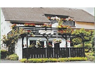 Haus Am Madchenberg Ferienwohnungen In Holzminden Mieten