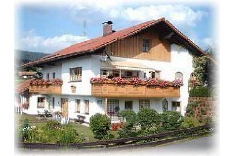 Hausansicht Landhaus Zellertalblick