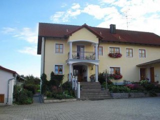 Arbeiterunterkunft Siebler, Monteurzimmer & Gästezimmer Freising in Kranzberg, Kreis Freising