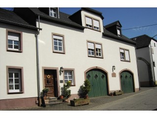 Unser Weingut mit Ferienwohnung Sonnenberg, Weingut Gebrüder Steffes in Waldrach