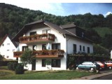 Weinkeller Giebelhöll - Ihr Ausflugsziel im romantischen Gelbachtal Familienbetrieb seit 1962. in Weinähr